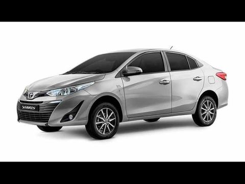 Rental Toyota Yaris in Lahore